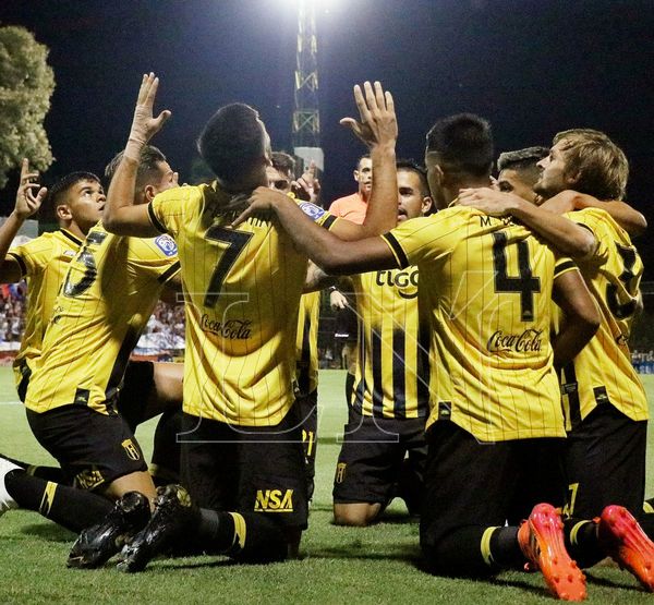El Cacique madrugó y celebró en suspenso