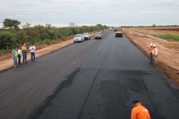 Ruta Bioceánica: Tramo Loma Plata registra 75% de avance y culminará en febrero  | .::Agencia IP::.