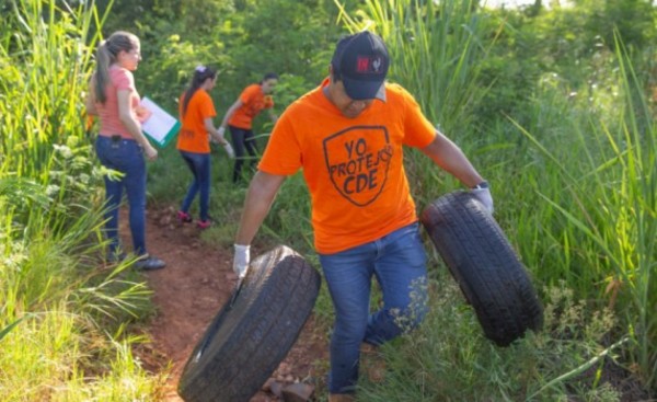 Juntan 70 toneladas de basura durante Minga Ambiental en CDE