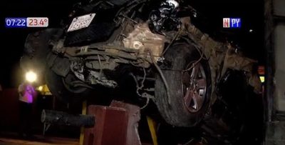 Huye tras chocar en cruce de Villa Morra | Noticias Paraguay