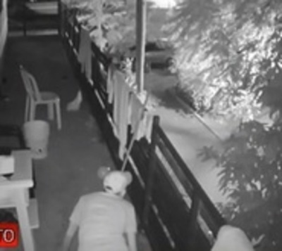 Hurtan televisor y carteras de vivienda en Lambaré - Paraguay.com