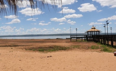 HOY / Alarmante bajada: lago Ypacaraí agoniza mientras autoridades no se ponen de acuerdo