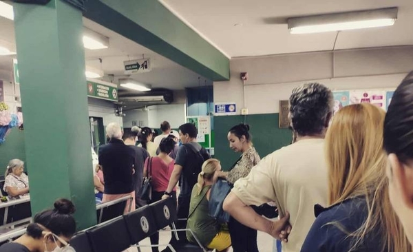 HOY / Subsidio por reposo solo cobran asegurados titulares, trámite puede durar mínimo 20 días