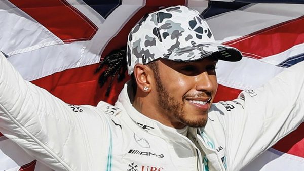 Lewis Hamilton quiere continuar con mercedes