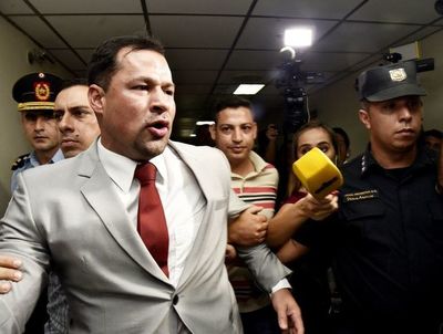 Ulises Quintana pide permiso para asistir al sepelio de su padre - Nacionales - ABC Color