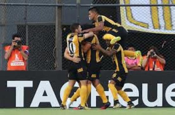 Cerro Porteño cae ante Guaraní y Nacional es único líder en Paraguay - .::RADIO NACIONAL::.