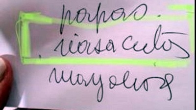 Pide descifrar la lista de súper de su mamá y se vuelve viral