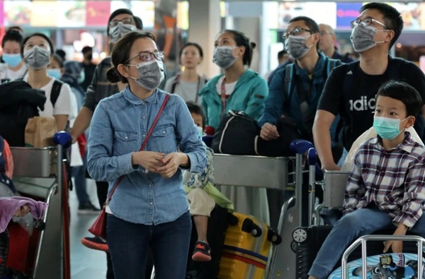 China extiende vacaciones al aumentar las muertes por virus