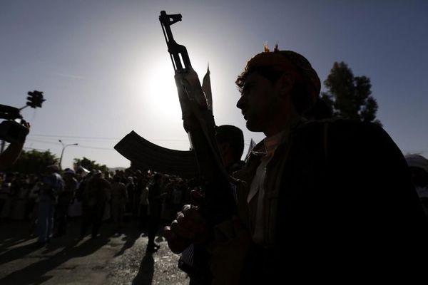 Rebeldes hutíes toman eje estratégico en torno a capital de Yemen - Mundo - ABC Color