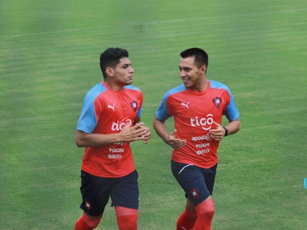 El primer refuerzo ya entrena con Cerro Porteño