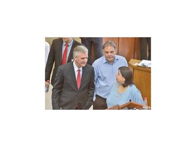 Richer no ve voluntad de la ANR para debatir proyectos