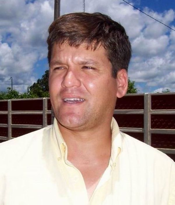 Expectativa por juicio a exintendente Walco por desvío de G. 4.800 millones - Política - ABC Color