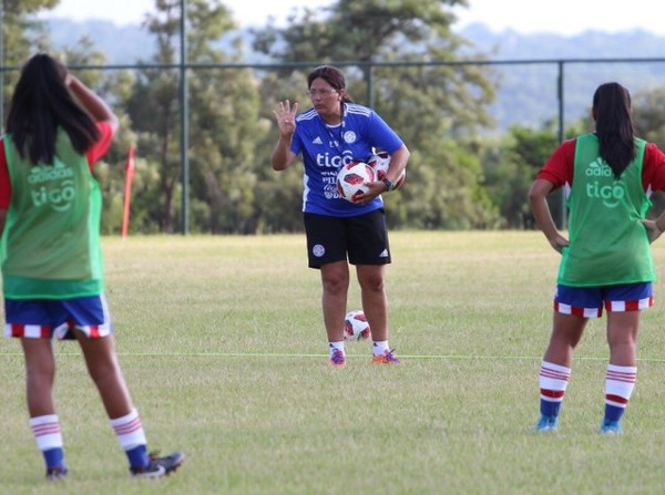 La Albirroja Femenina Sub 17 convoca a 30 jugadoras de cara al Sudamericano | .::Agencia IP::.