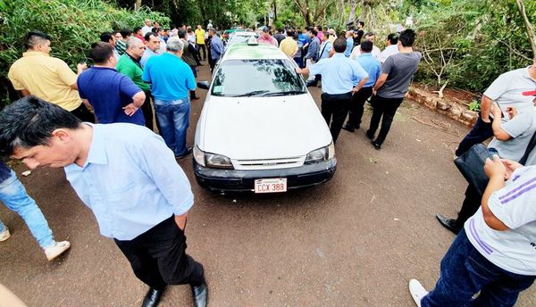 Concejales insisten en que Uber y MUV deben ser reglamentados por la Comuna de CDE  - ABC en el Este - ABC Color