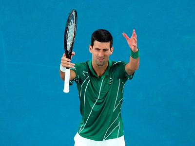 Djokovic se anota para la penúltima instancia en Melbourne