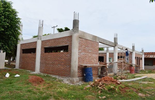 Fábricas de malversación, las comunas azotadas por acusaciones: ahora denuncian al "lord mayor" de Arroyos y Esteros por amañar licitaciones - ADN Paraguayo