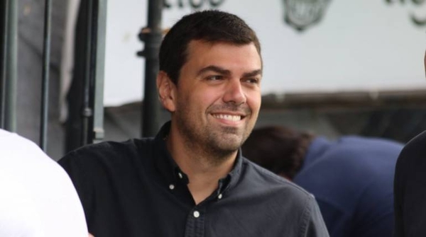HOY / ¿Trovato a la política?: “¡Qué lástima no tenemos gobernantes como la gente!”