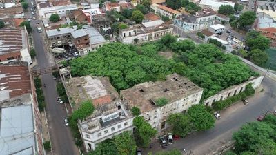 Niña maniatada y abusada era “conocida” de autoridades, que nada hicieron por ella - Nacionales - ABC Color
