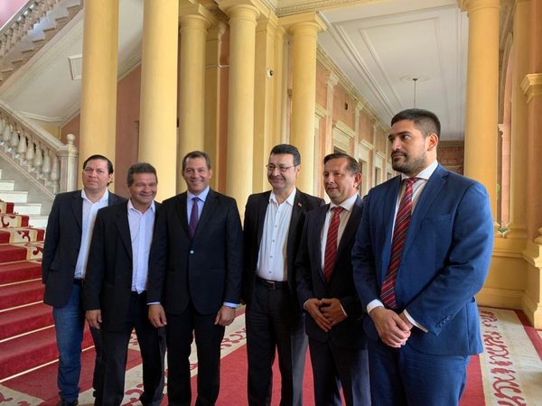Gobernador y diputado dialogan para limar asperezas en San Pedro