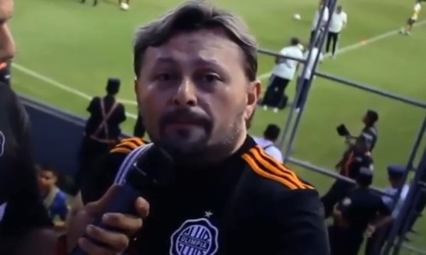 Héctor Ramos molesto con directivos del club Libertad
