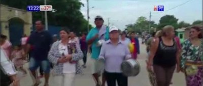 Pobladores de Puerto casado sin agua potable | Noticias Paraguay