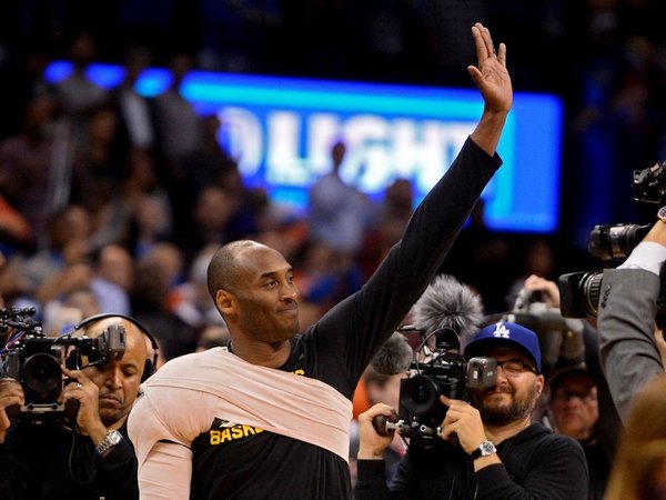 Coelho destruirá borrador de libro que escribía con Kobe Bryant