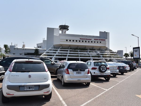 Así es el protocolo en aeropuertos ante un posible caso de coronavirus