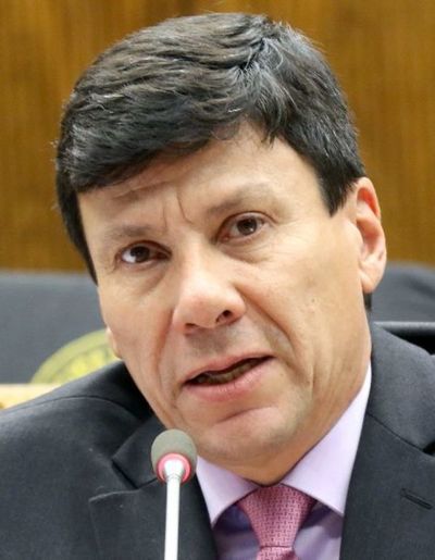 Harms omoañete oîha a favor oikuaáva declaraciones juradas “reserva ndive” - ABC Remiandu - ABC Color
