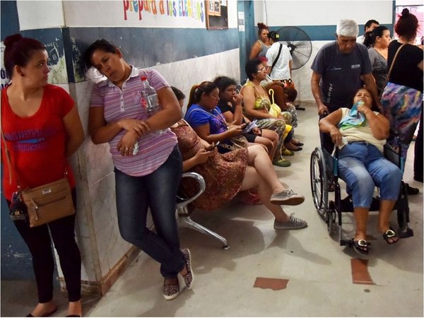 Pacientes con dengue serotipo 4 saturan hospital