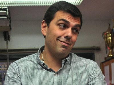 Trovato dispara contra la APF