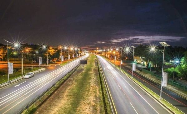 HOY / Iluminación solar led, el nuevo camino hacia un futuro más sustentable