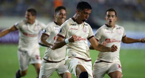 HOY / Universitario se cita con Cerro Porteño en segunda fase