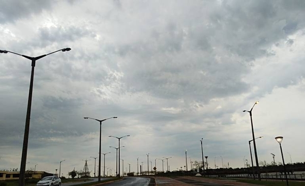 HOY / Advierten sobre tormentas eléctricas en gran parte del país