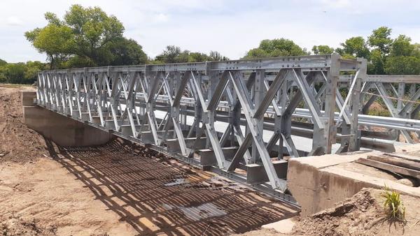 Puente metálico es un sueño de pobladores porque permite habilitar nuevo camino en el Chaco