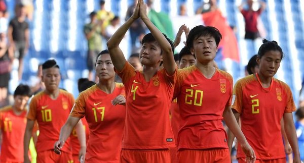 La selección china femenina de fútbol en cuarentena en Australia