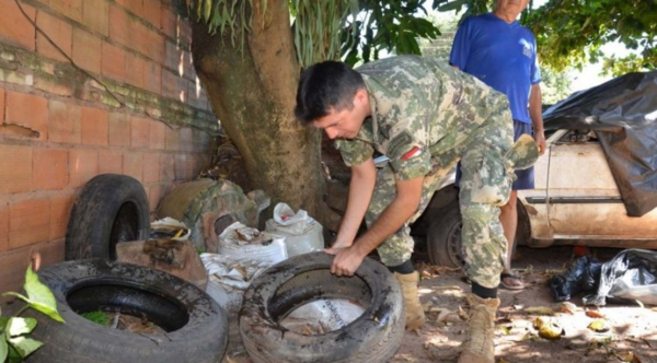 Plantean cinco años de cárcel para quienes no eliminen criaderos de mosquitos