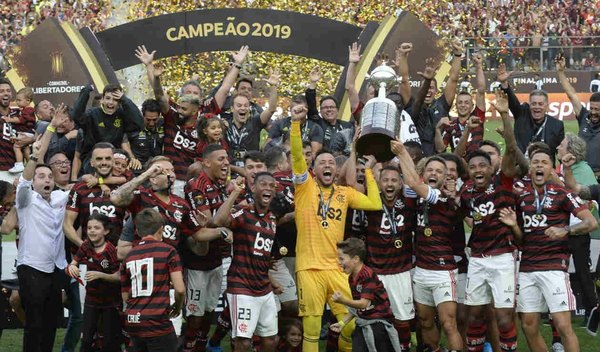 Arsenal refuerza con un campeón de América