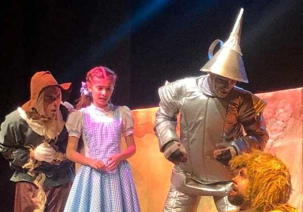 El Mago de Oz en el Teatro Latino