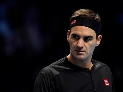 Federer, sancionado con 3.000 dólares