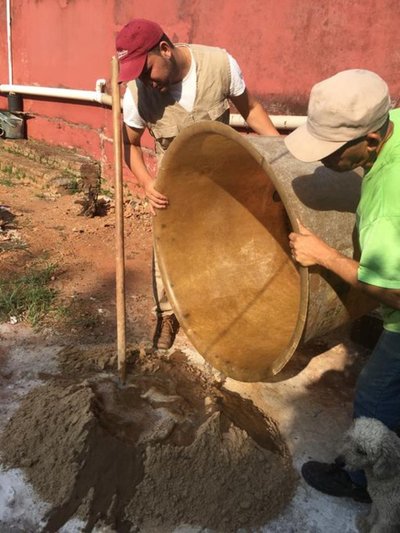 Realizan minga ambiental en barrio San Vicente de Asunción - .::RADIO NACIONAL::.