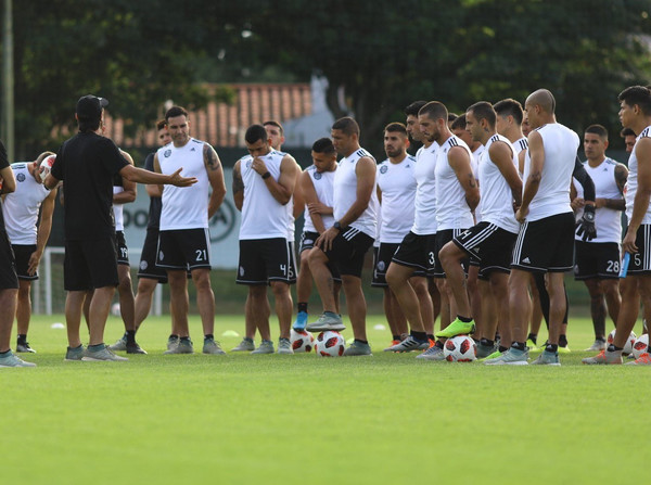 Salvo Viudez, todos a disposición ante San Lorenzo