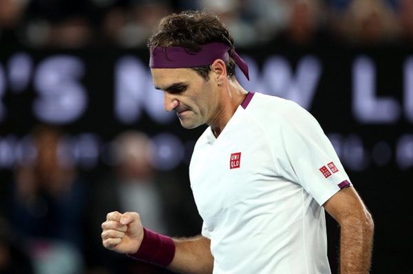 Multan a Federer por decir una grosería