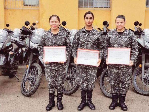 Tres mujeres entrenarán a las primeras 30 "linces"