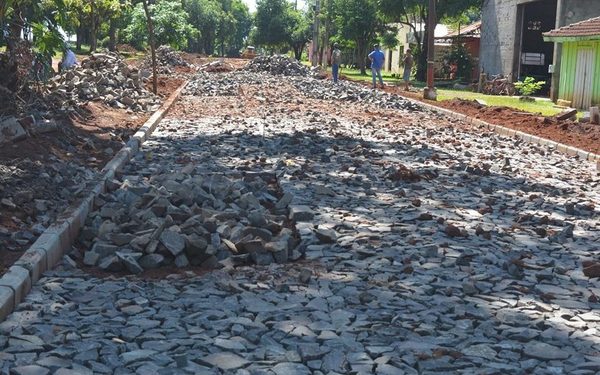 Prosiguen obras de las paralelas en Yguazú