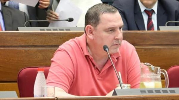 Fiscalía pide prisión para Javier Zacarías