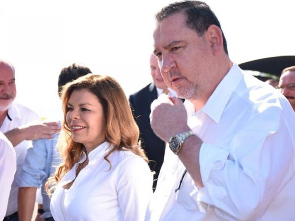 Fiscalía acusa a Javier Zacarías y Sandra McLeod
