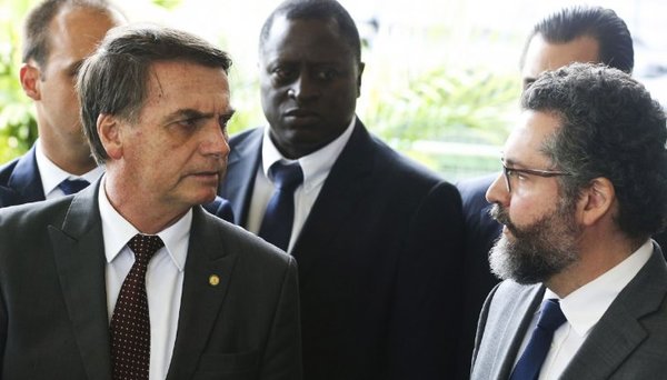 Canciller brasileño visitará el país para coordinar renegociación de Itaipú