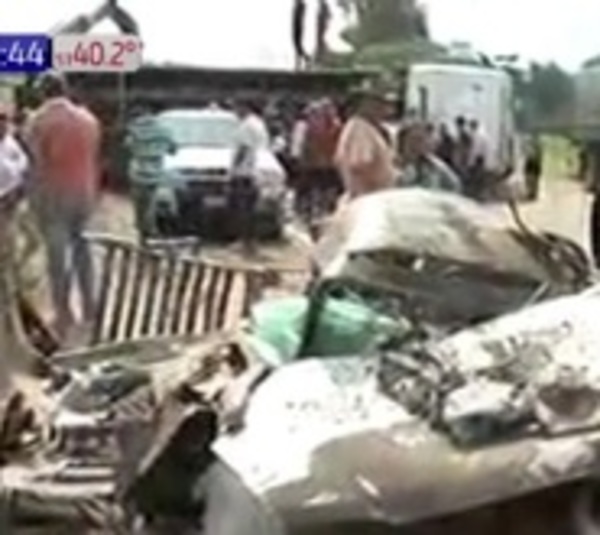 Confirman cuatro fallecidos tras accidente en Yrybucuá - Paraguay.com