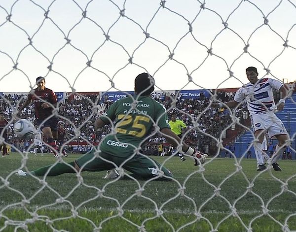 “Habría que investigar a la hinchada, no a nosotros” - Fútbol - ABC Color