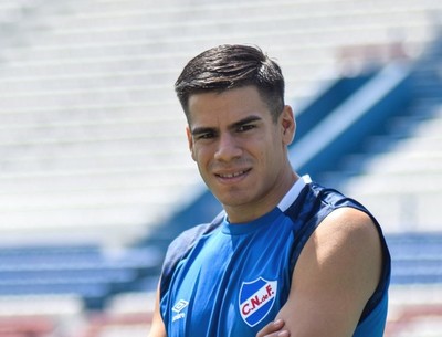 Miguel Jacquet ya respira fútbol uruguayo